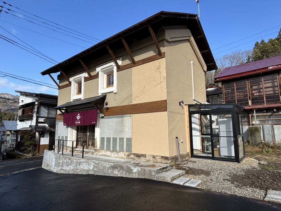 奥会津蕎麦カフェ蔵リノベーション 施工例 画像2